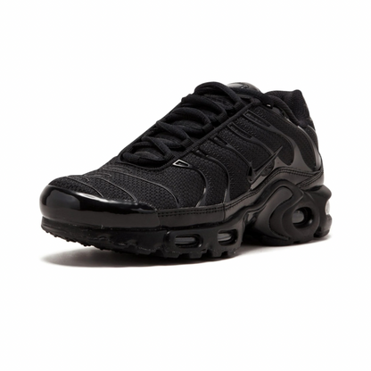 AIR MAX PLUS "Triple Black"