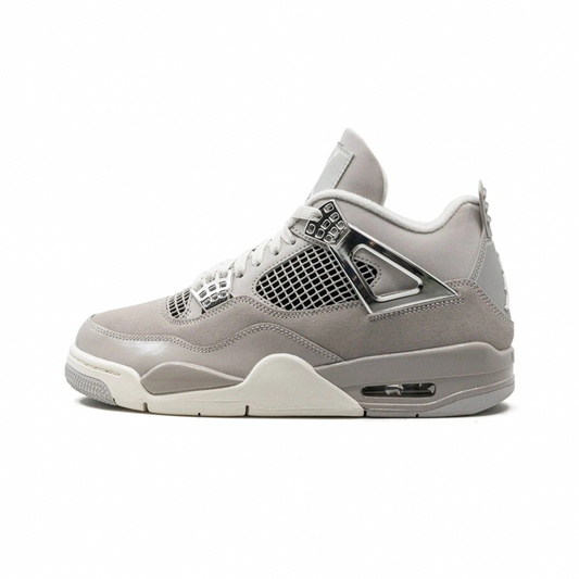 AIR JORDAN 4 WMNS "Frozen Moments"