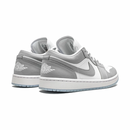 AIR JORDAN 1 LOW WMNS "White / Wolf Grey"