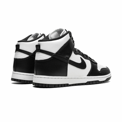 DUNK HIGH RETRO
"Panda - Black / White"